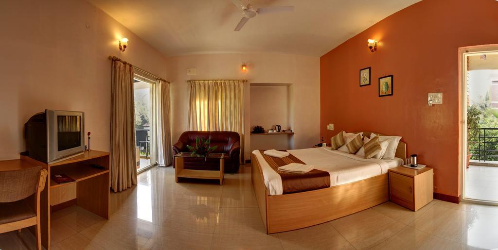 Hotel Le Ruchi The Prince Mysore Bagian luar foto