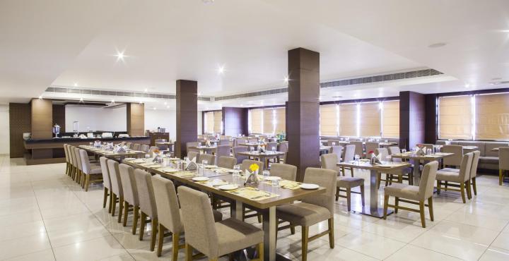 Hotel Le Ruchi The Prince Mysore Bagian luar foto