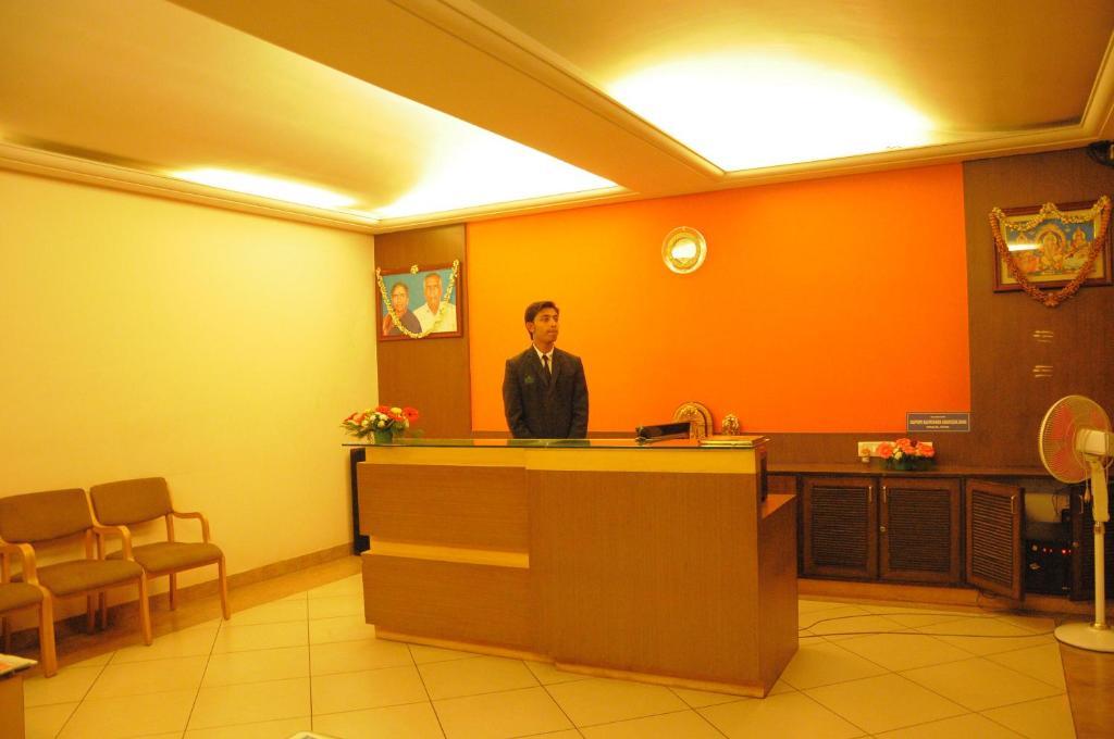 Hotel Le Ruchi The Prince Mysore Bagian luar foto