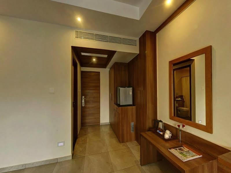 Hotel Le Ruchi The Prince Mysore Bagian luar foto