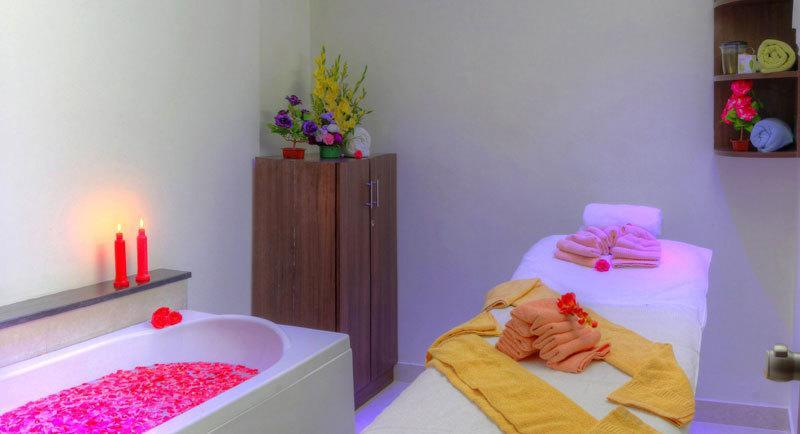 Hotel Le Ruchi The Prince Mysore Bagian luar foto